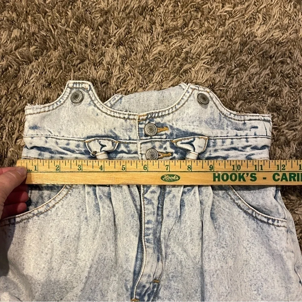 Jordache vintage acid wash overall shorts